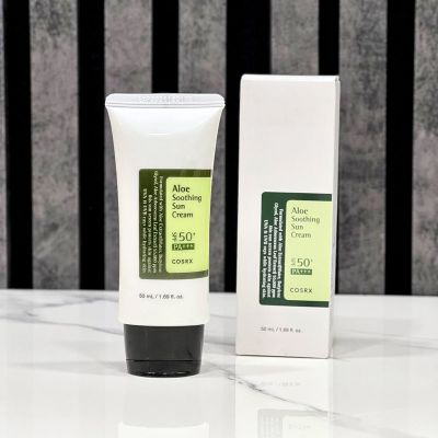 کرم ضد آفتاب آلوئه ورا کوزارکس COSRX حاوی spf50 محافظت قوی ساخت کره